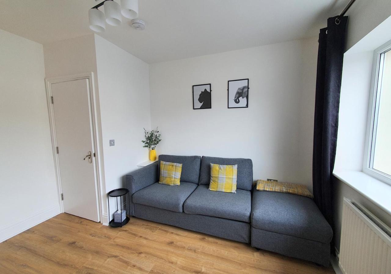 One Bed Apartment With Sofa Bed ลันดิดโน ภายนอก รูปภาพ